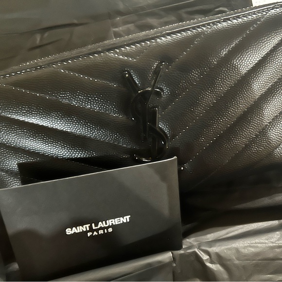 Yves Saint Laurent Black Chevron Leather Wallet - Picture 2 of 2